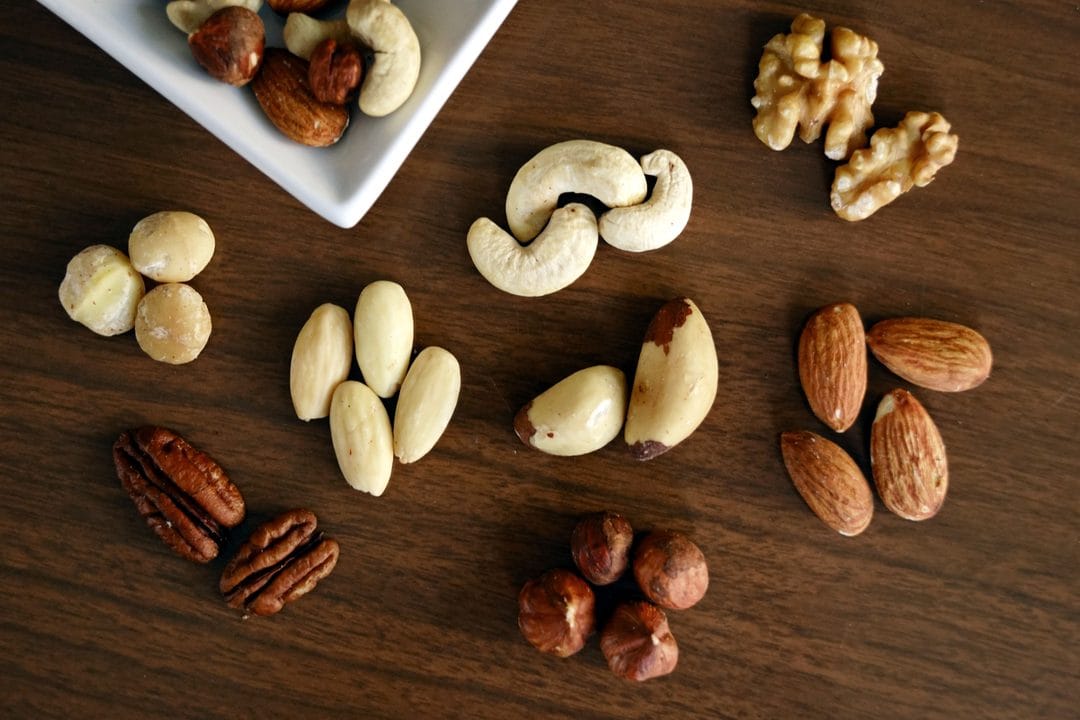 Selenium for Women: The Thyroid and Antioxidant Mineral Almost Nobody Tests For