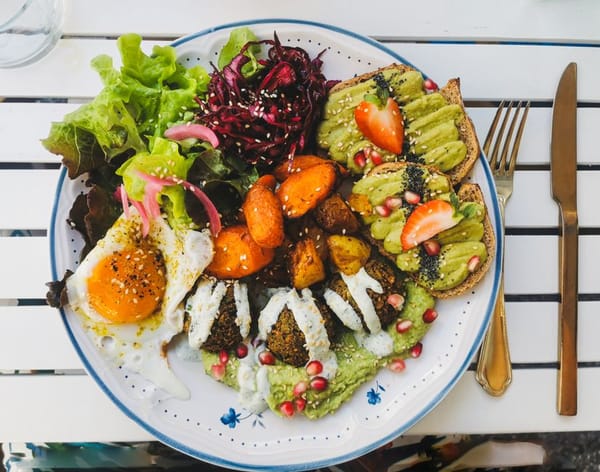 Why You Should Eat Breakfast (Or Not)